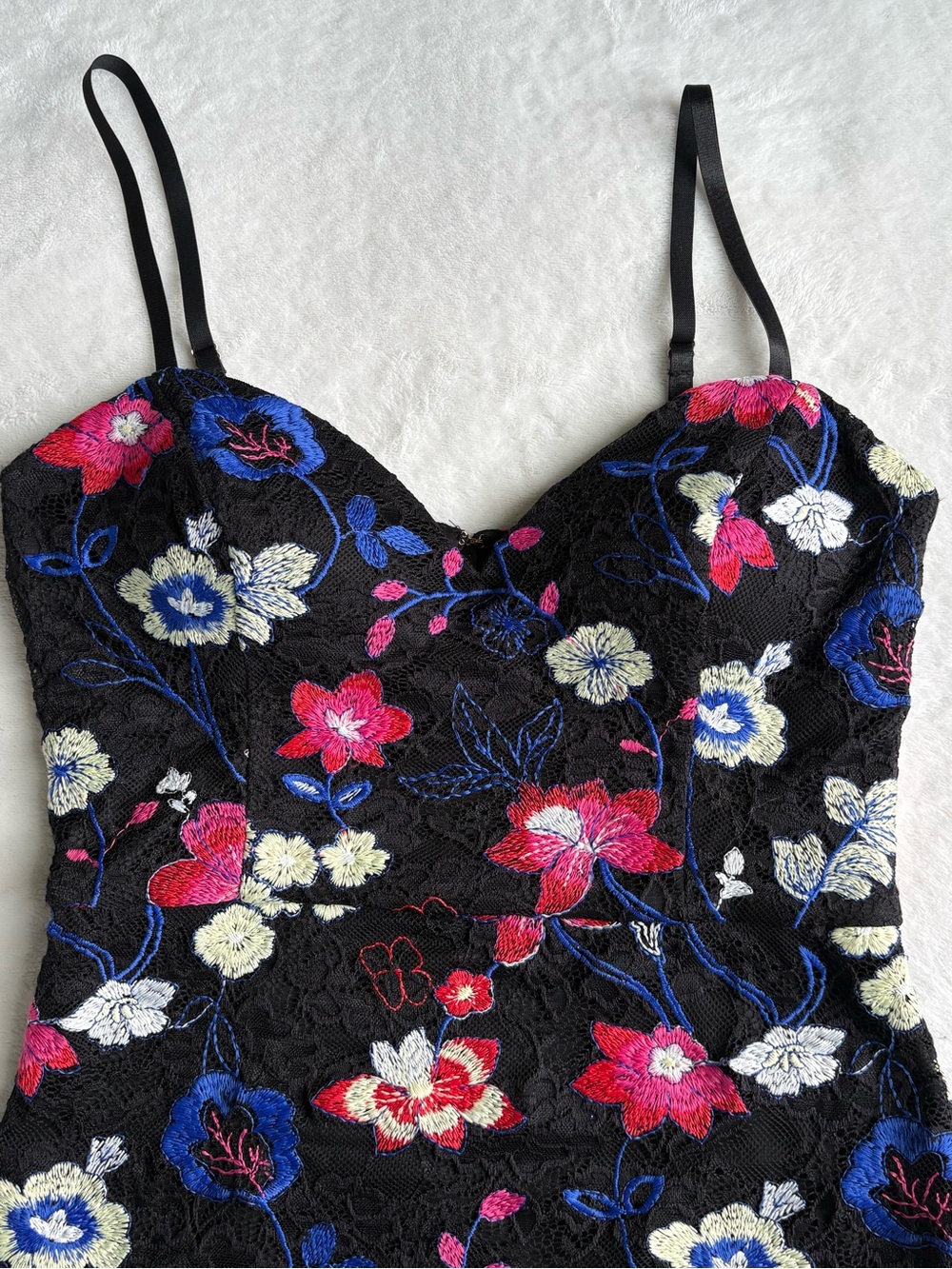 GUESS Floral Embroidered Lace Bustier Midi Dress NWOT 10 - Picture 12 of 16